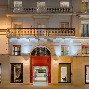 Hotel Nh Collection Ponthieu Champs-elysees, Paris