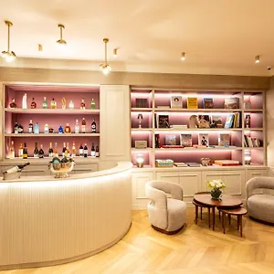 4* Hotel Foch